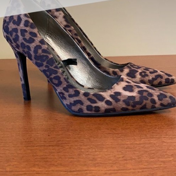 Sam & Libby Animal print heels - Picture 2 of 6